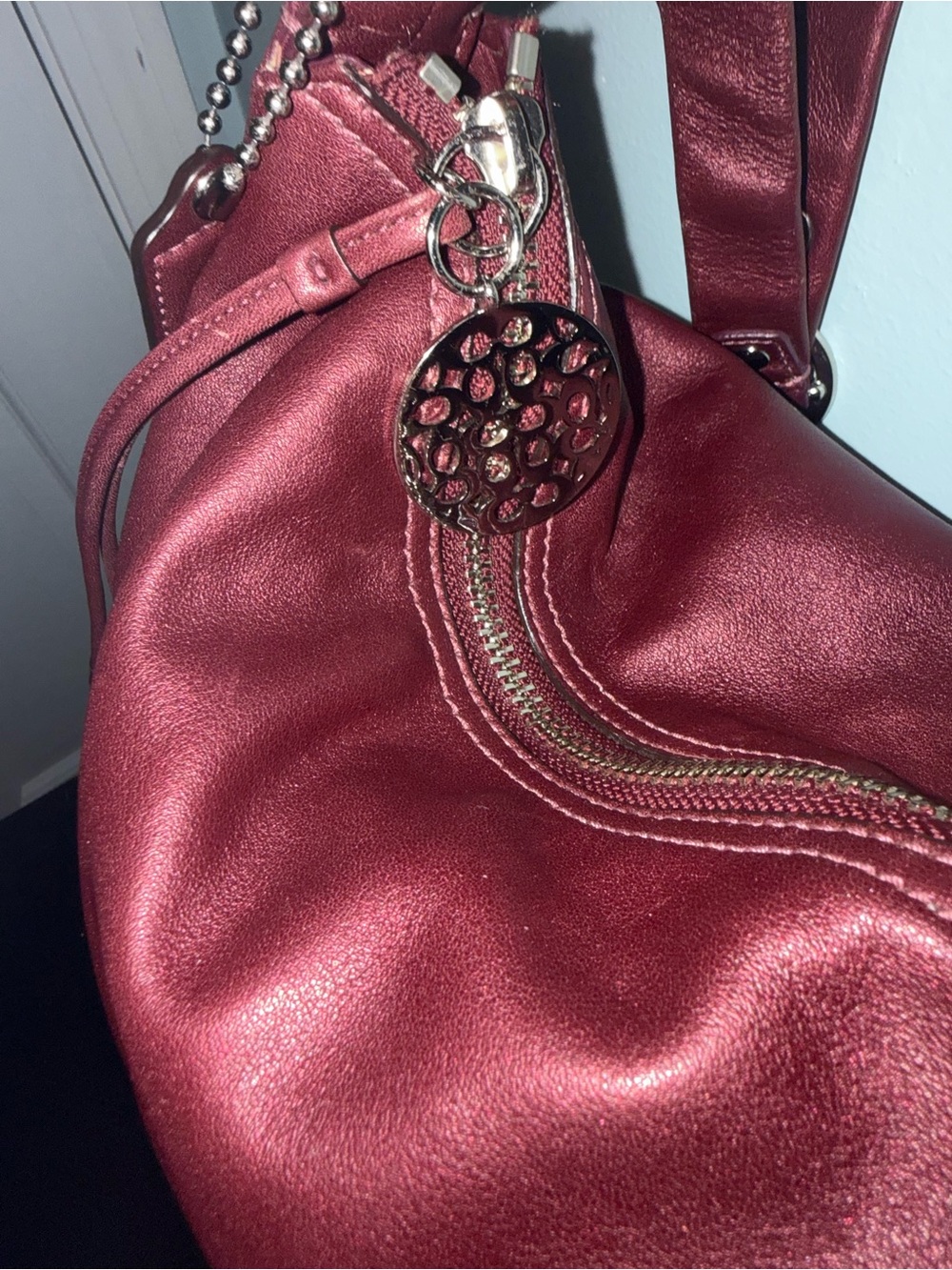 Coach Burgundy Leather Shoulder Bag with detachable handle. Gorgeous 😍 - Picture 9 of 11